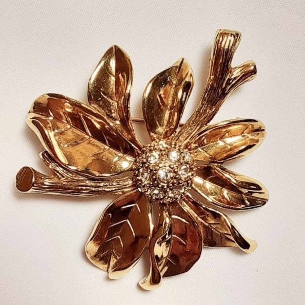 MONET Vtg Gold Tone Flowers Branch Rhinestones Statement Brooch‎ Sculptural